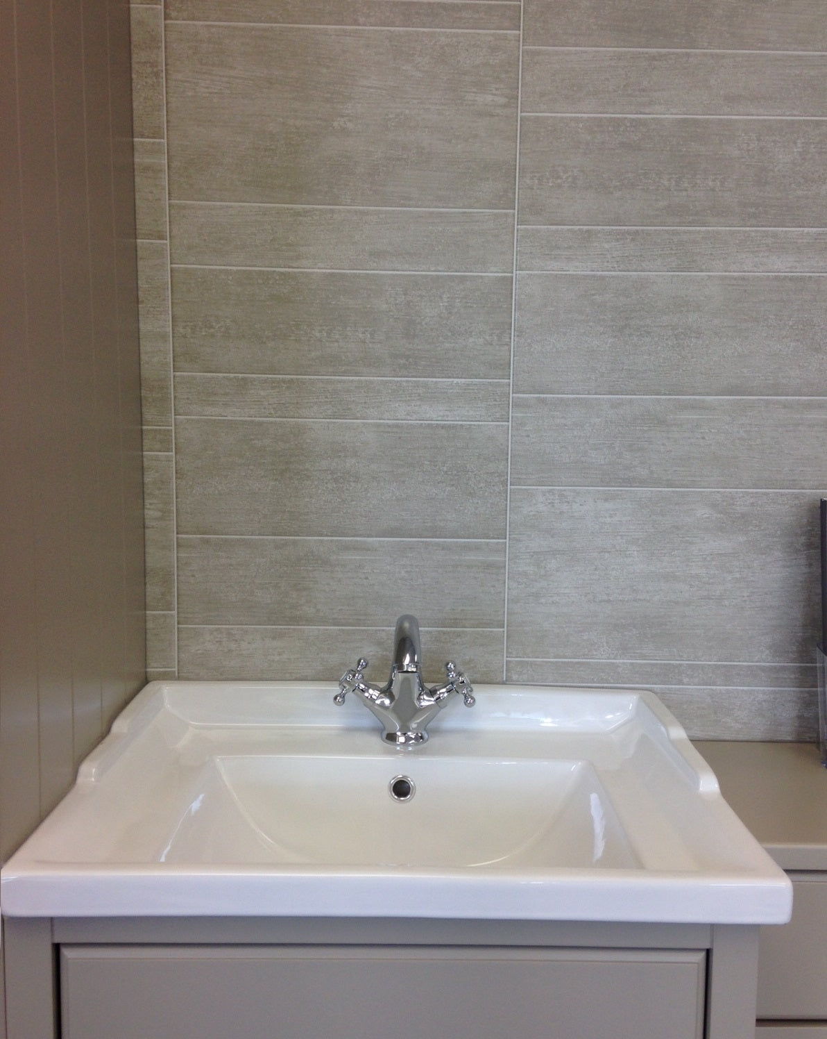 multi_tile_medium_greystone_scene_400mm